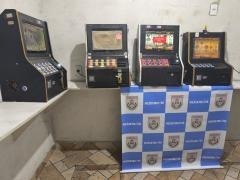 3º BPM apreende quatro máquinas caça-níqueis em bar no Engenho Novo